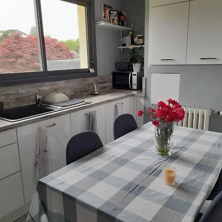 Maison Calme Proche Centre Semesterbostad Coulaines